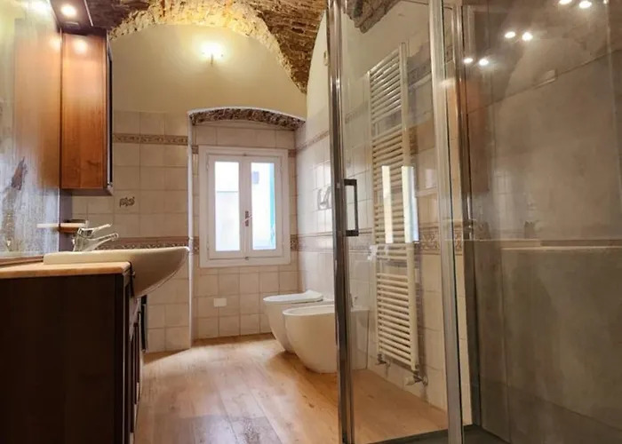 Classy Homes - C' Era Volta * San Remo