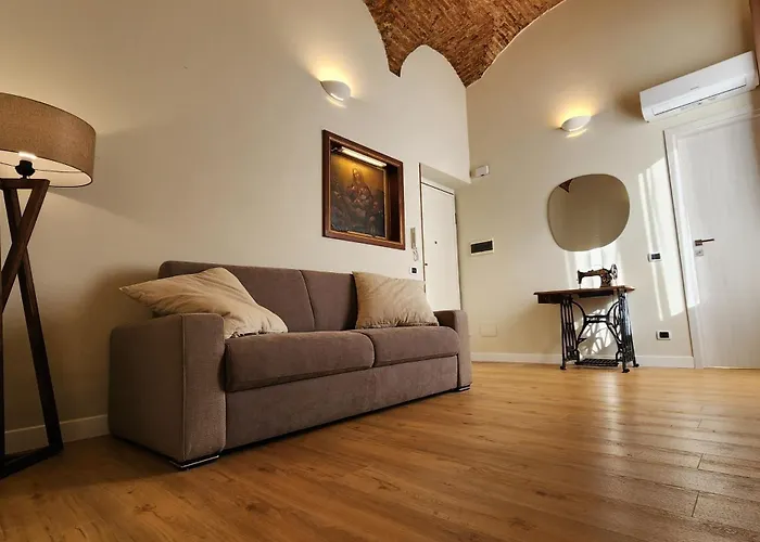 Classy Homes - C' Era Volta 圣雷默